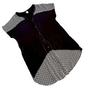 A. MOON Tunic Blouse Black White High low Unique style Stretch Size Medium